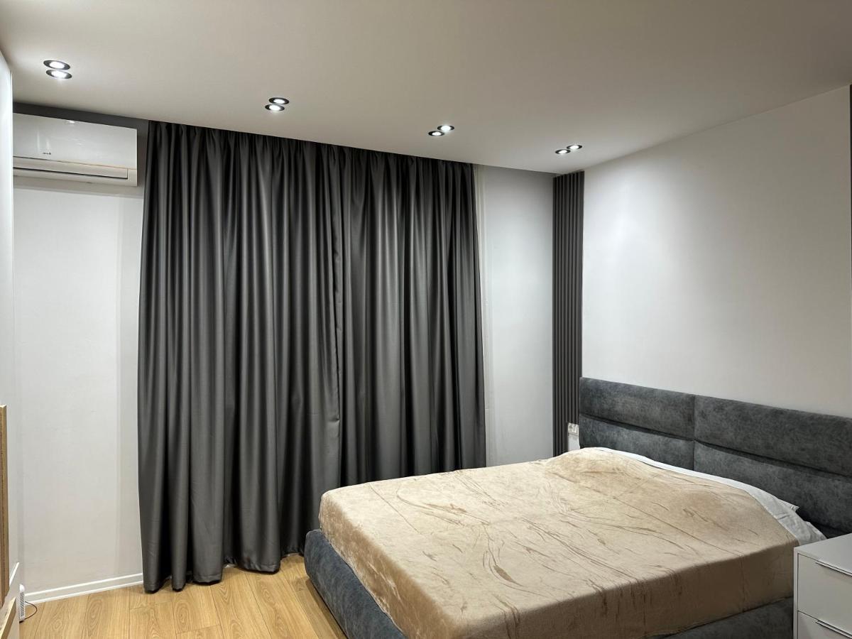 Cozystayapartments By Flow Tirana Bagian luar foto